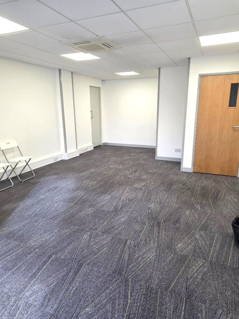 Main image of property: Vermont Place, Milton Keynes, Buckinghamshire, MK15