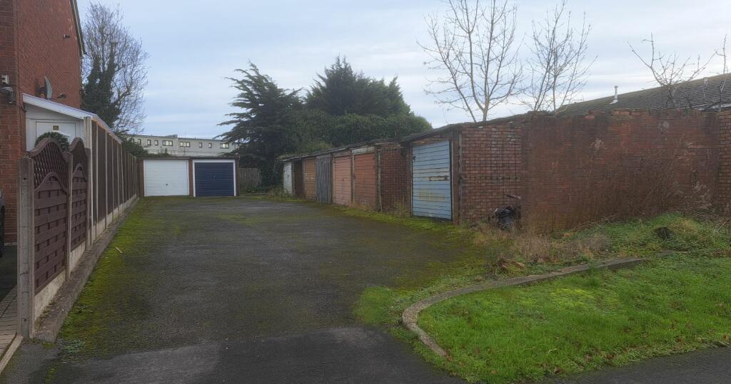 Additional property image - 2 Cumberford Avenue, Birmingham, West Midlands, B33 0NP