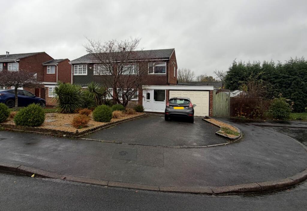 Main image of property: FGR, 175 Myton Drive, Shirley, Solihull, West Midlands, B90 1HF