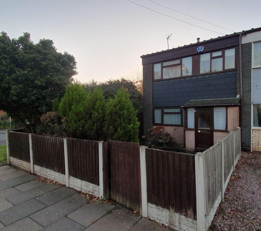 Main image of property: 428 Frankley Beeches Road, Birmingham, West Midlands, B31 5NJ