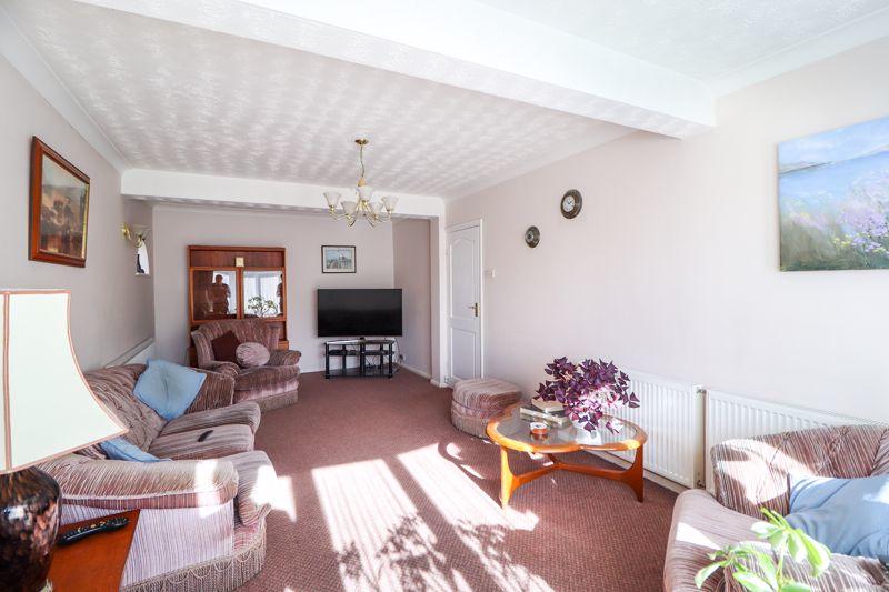 4 bedroom detached house for sale in Southwell Road, Benfleet, SS7