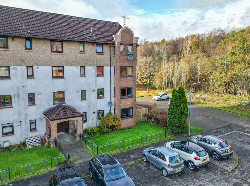 2 bedroom ground floor flat for sale in Craigton Street, Faifley
