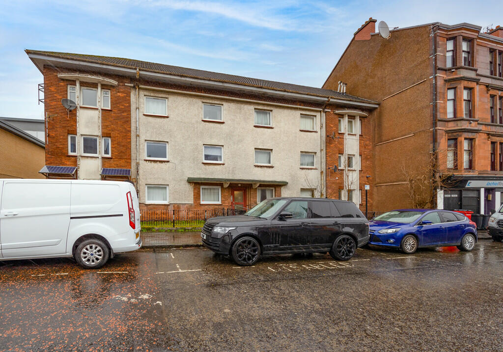 3 bedroom ground floor flat for sale in King Street, Rutherglen