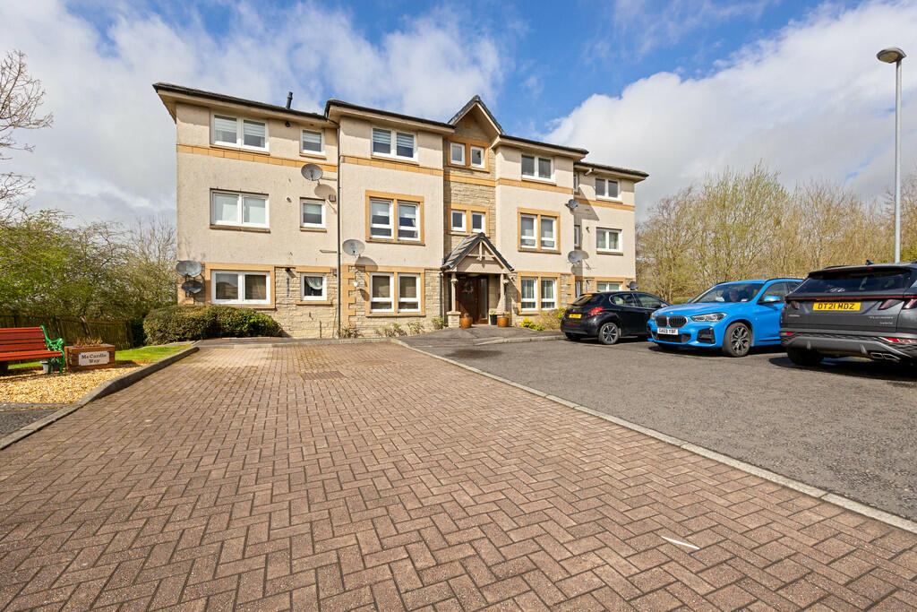 2 bedroom apartment for sale in McCardle Way, Newmains, North