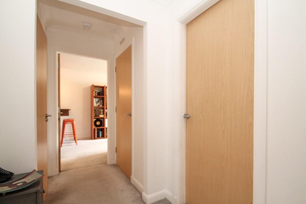 2 bedroom flat for sale in Grandholm Crescent, Aberdeen, AB22