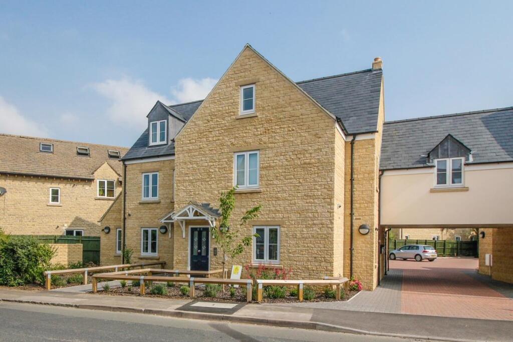Main image of property: Shipton Road, Woodstock