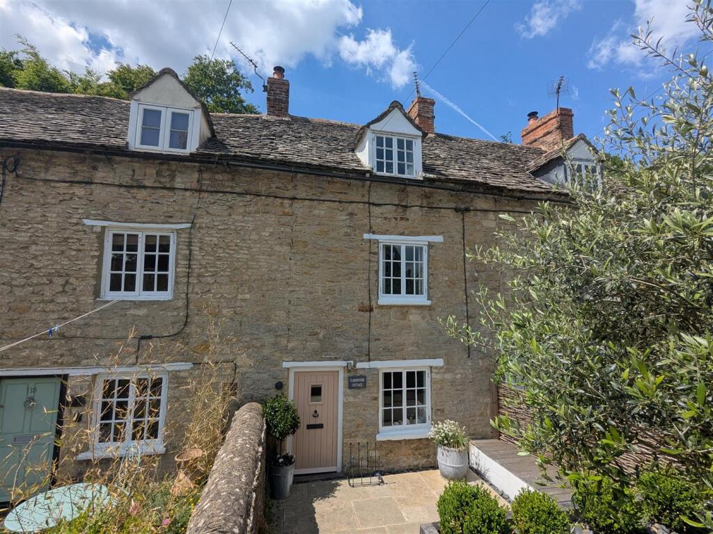 Main image of property: Manor Road, Woodstock