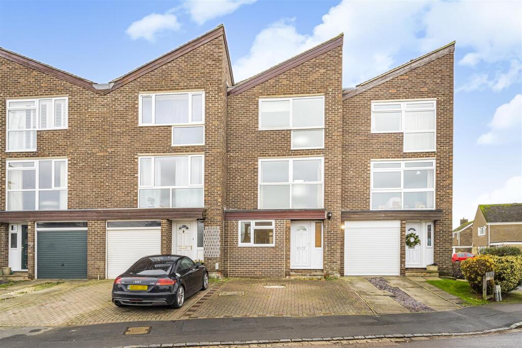 Main image of property: Plane Tree Way, Woodstock