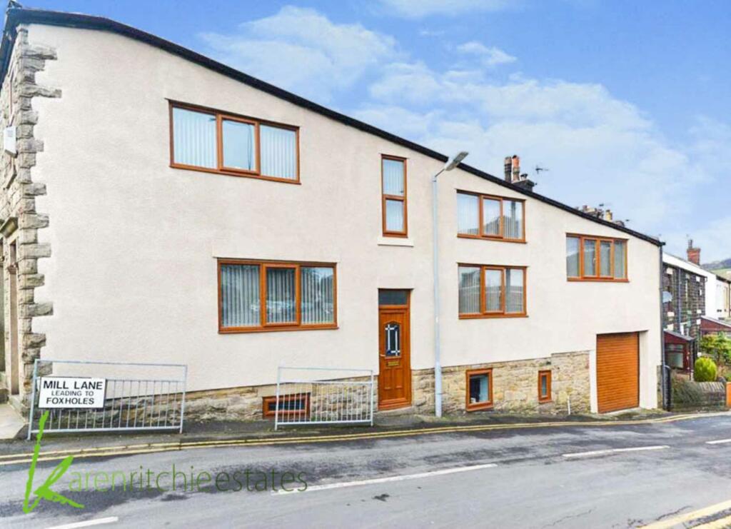 5 bedroom terraced house for sale in Mill Lane, Horwich, BL6
