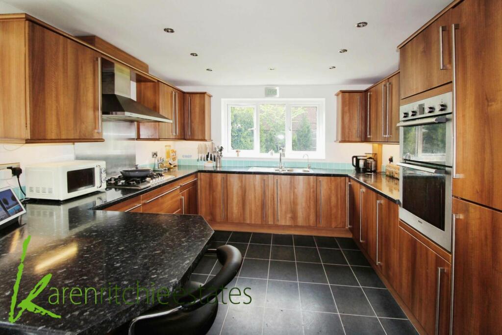 Additional property image - Whitland Avenue, Heaton