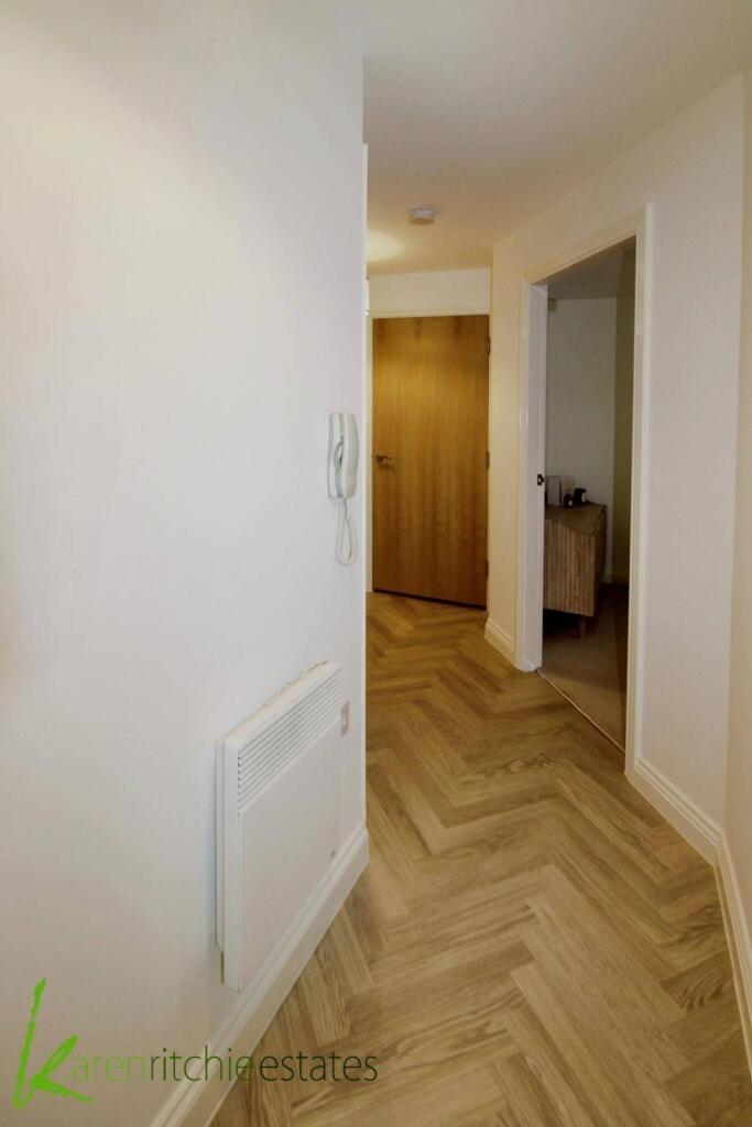 Additional property image - Grosvenor Gardens, Bolton