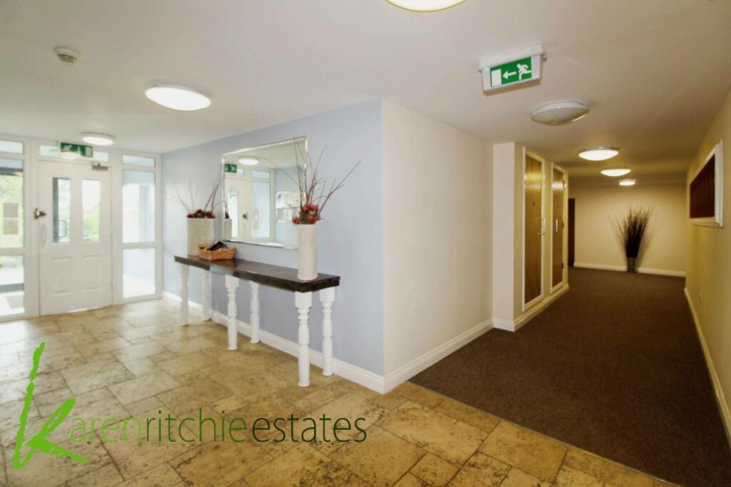 Additional property image - Grosvenor Gardens, Bolton