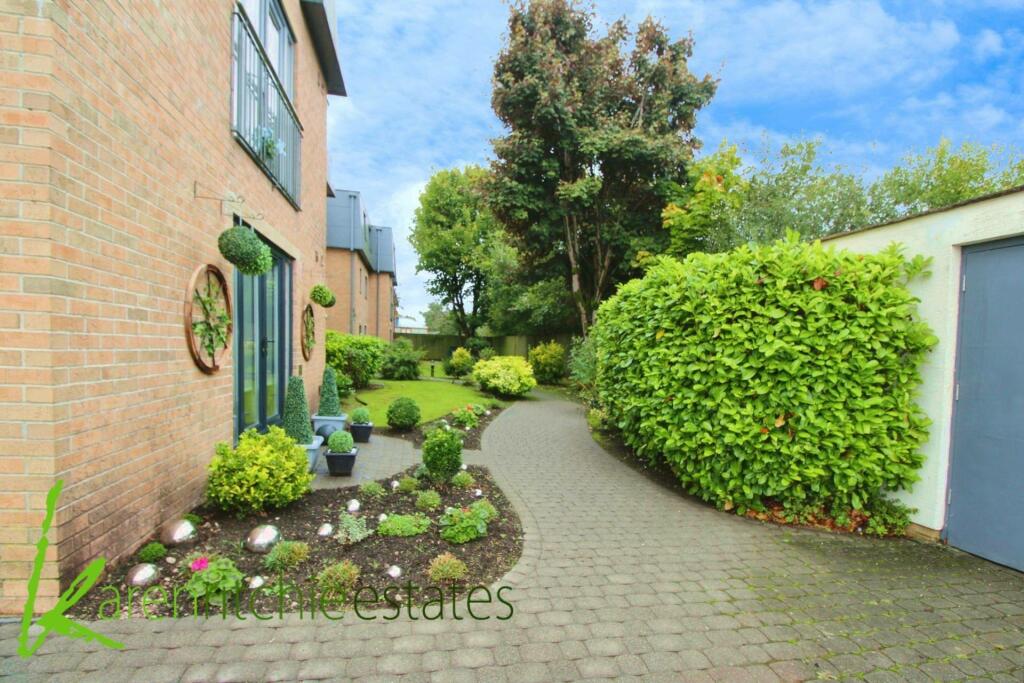 Additional property image - Grosvenor Gardens, Bolton