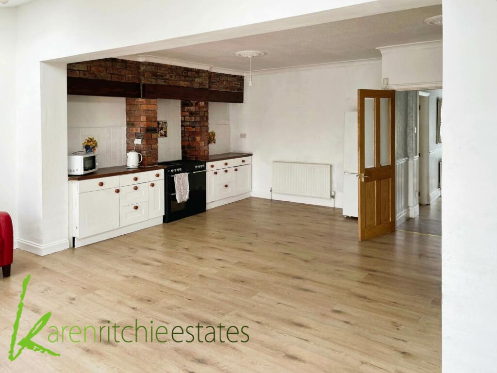 Additional property image - Moss Lane, Smithills