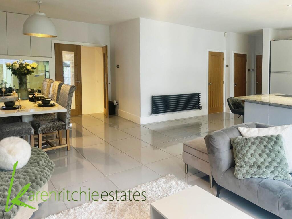 Additional property image - Oakwood Drive, Heaton