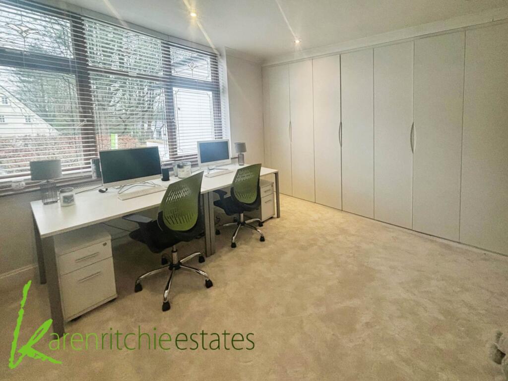 Additional property image - Oakwood Drive, Heaton
