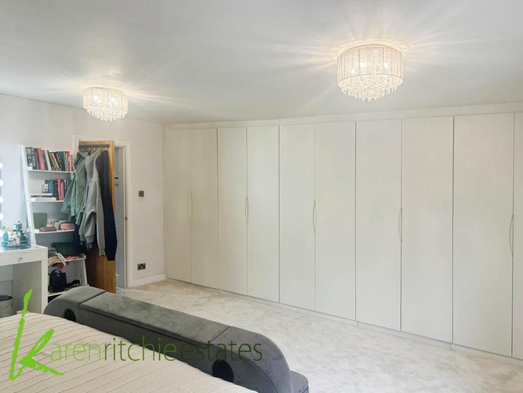 Additional property image - Oakwood Drive, Heaton