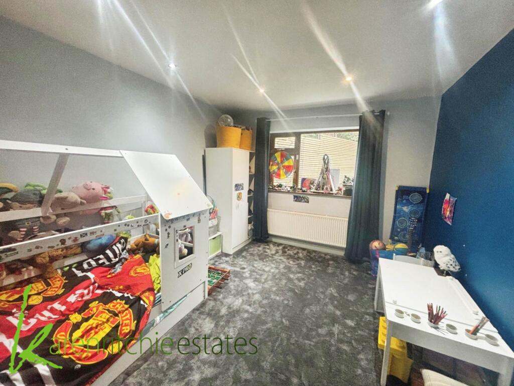Additional property image - Oakwood Drive, Heaton