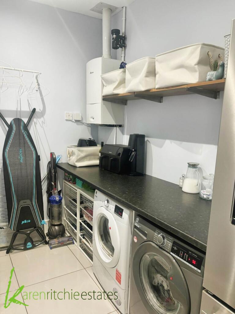 Additional property image - Oakwood Drive, Heaton