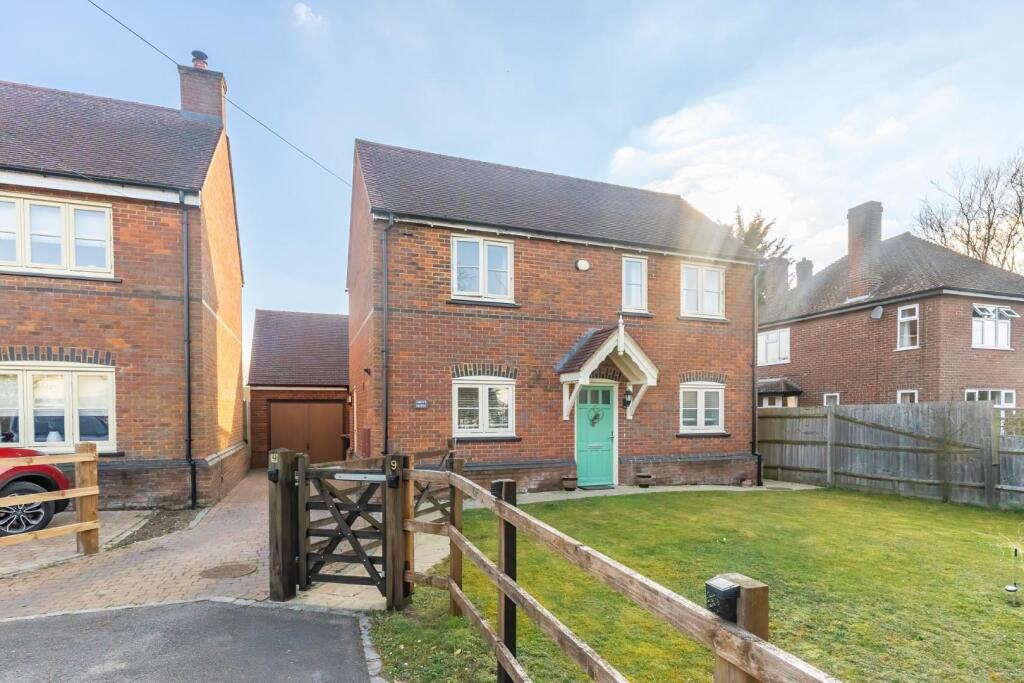 Main image of property: Park Lane, Eaton Bray