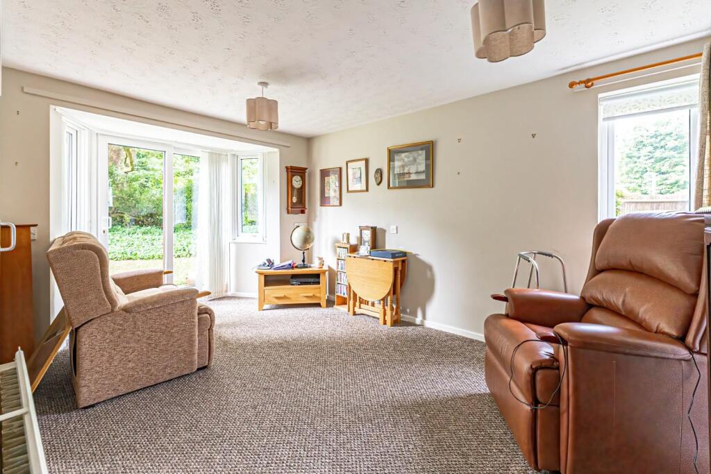 Main image of property: The Furlong, King Street, Tring