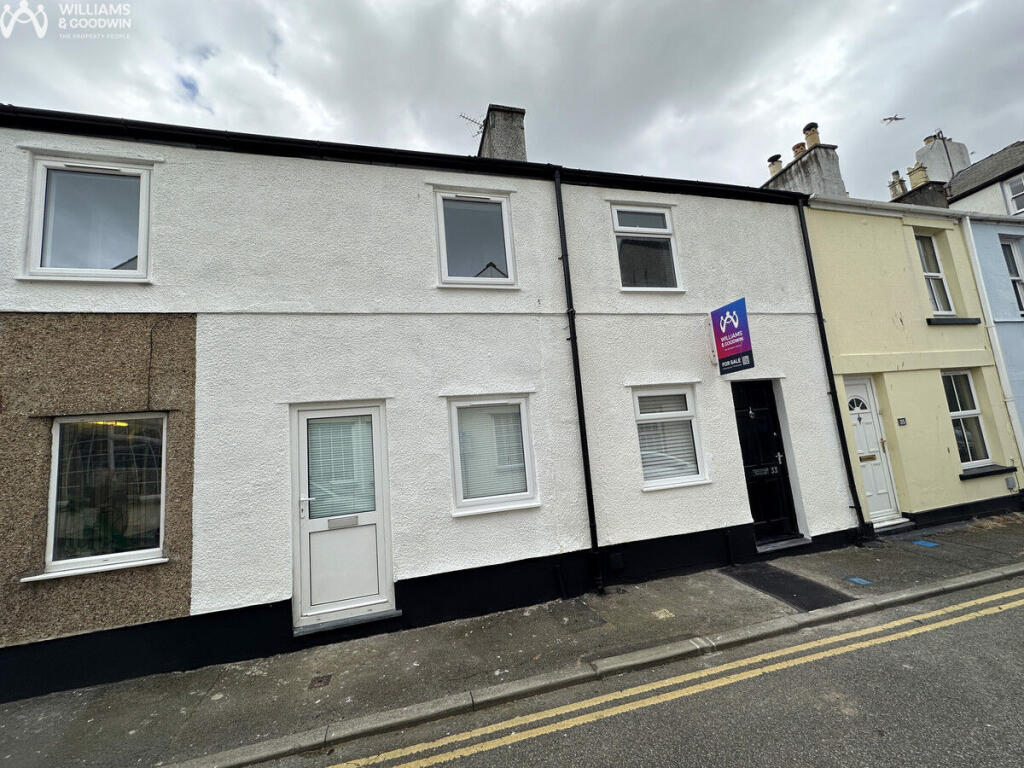 Main image of property: New Street, Caernarfon, LL55