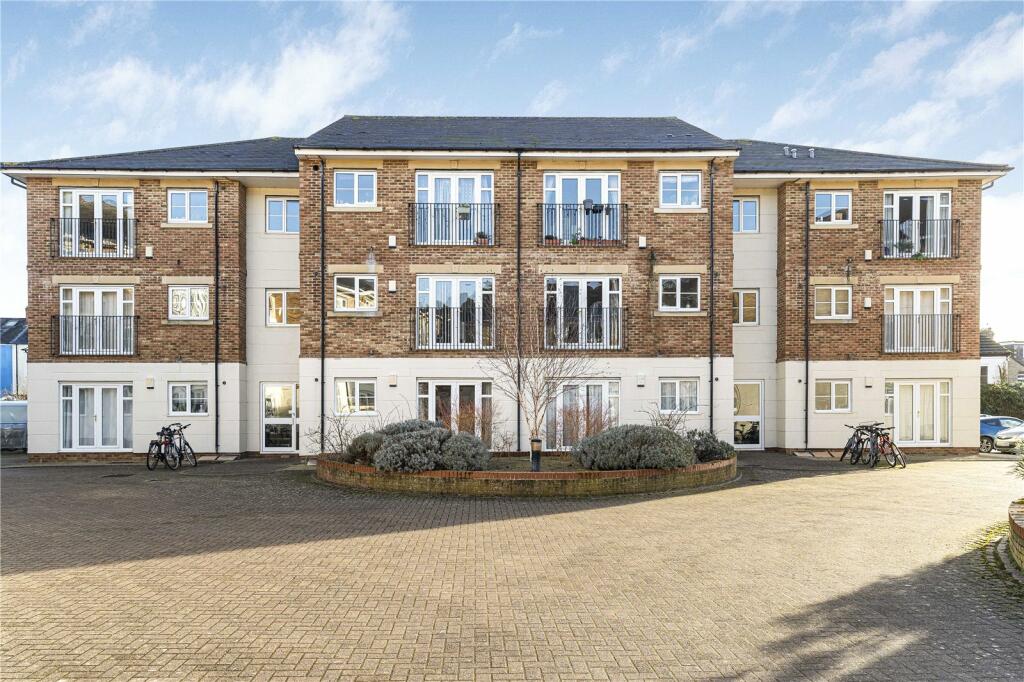 2 bedroom apartment for sale in Grandpont Place, Oxford, OX1