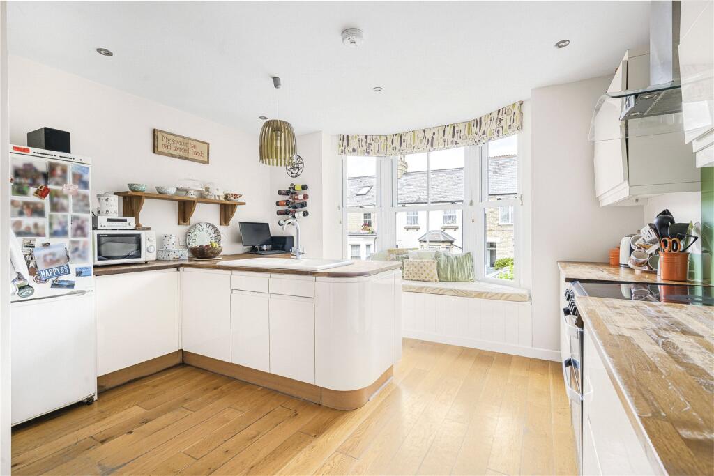 Main image of property: WIlliam Street, Marston, Oxford, OX3