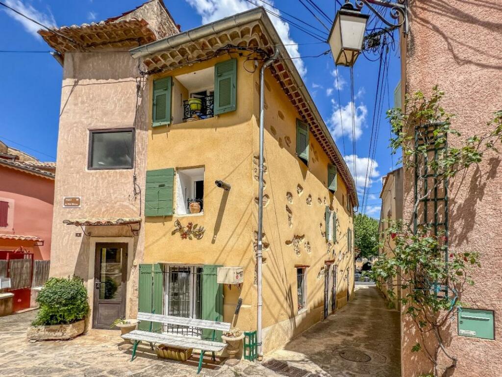 3 bedroom character property for sale in ProvenceAlpesCote d'Azur
