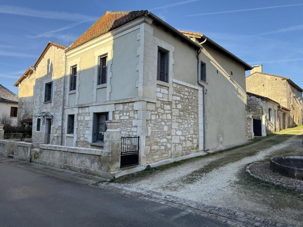 Main image of property: Aquitaine, Dordogne, Bourdeilles