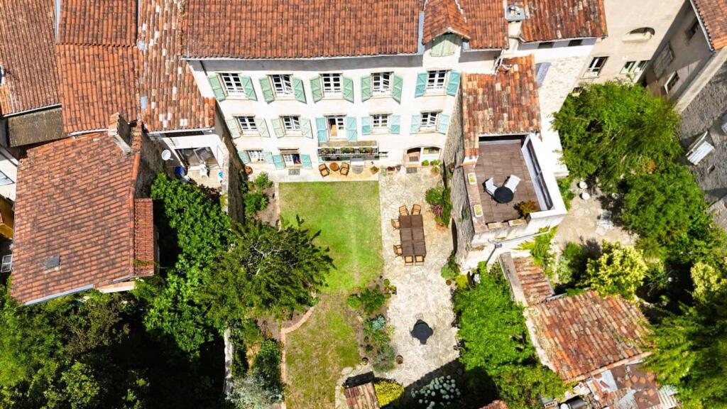 Main image of property: Midi-Pyrénées, Tarn-et-Garonne, St-Antonin-Noble-Val