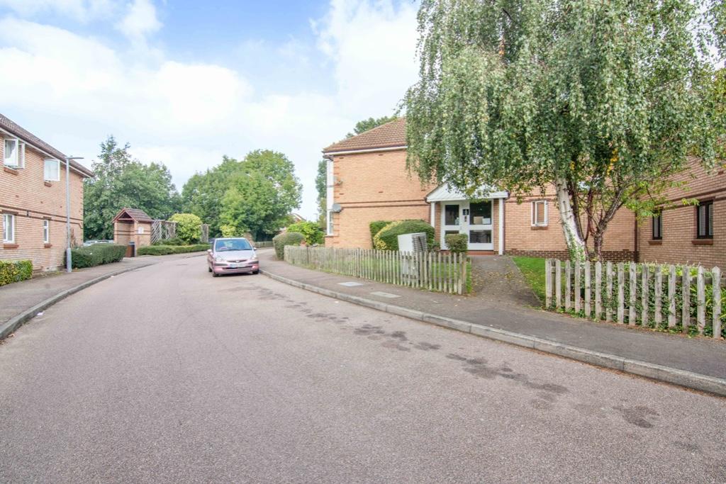 Main image of property: Bornedene, Potters Bar, Hertfordshire, EN6