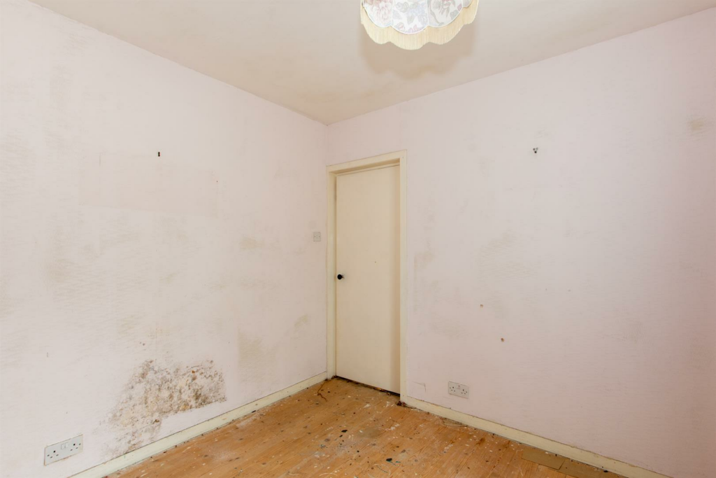 Additional property image - 18 Main Street, Tomintoul