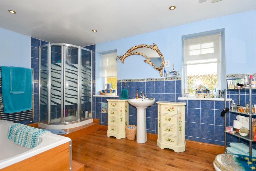 Additional property image - Glenlivet