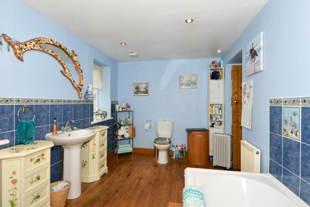 Additional property image - Glenlivet