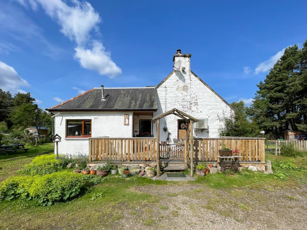 Main image of property: Railway Cottage 4, Slochd, Carrbridge