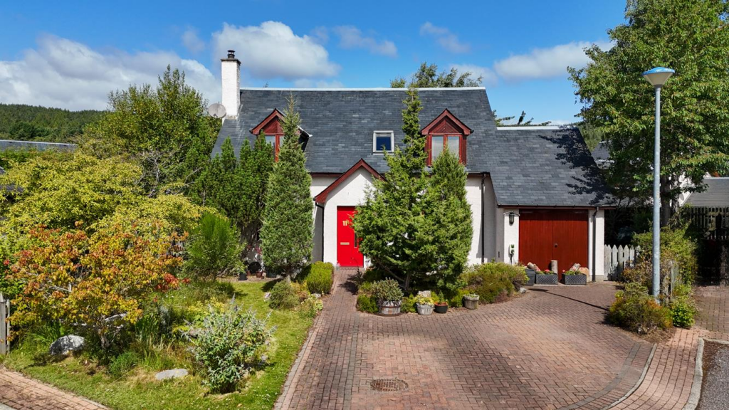 Main image of property: 11 Croftside, Aviemore