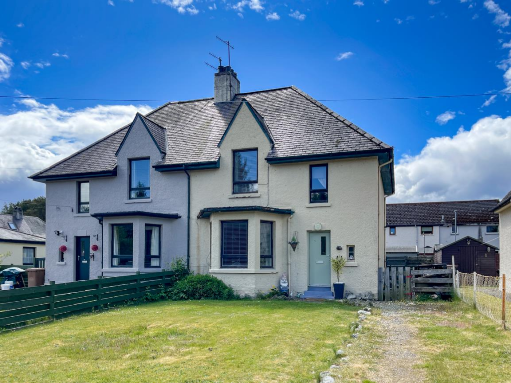 Main image of property: 6 Fraser Road, Dulnain Bridge