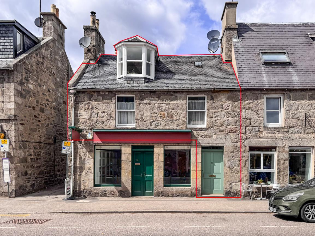 Main image of property: 37 High Street, Grantown on Spey