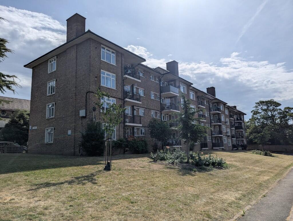 Main image of property: Herne Hill, London, SE24