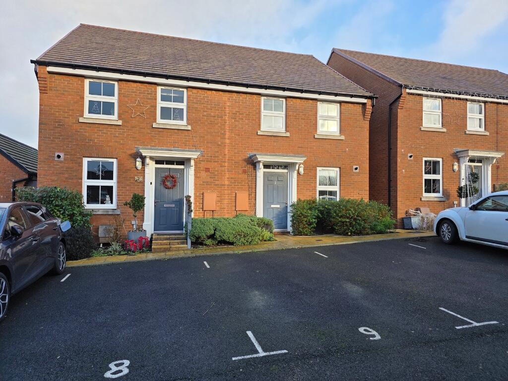 Main image of property: Vita Close, Haywards Heath, West Sussex, RH16