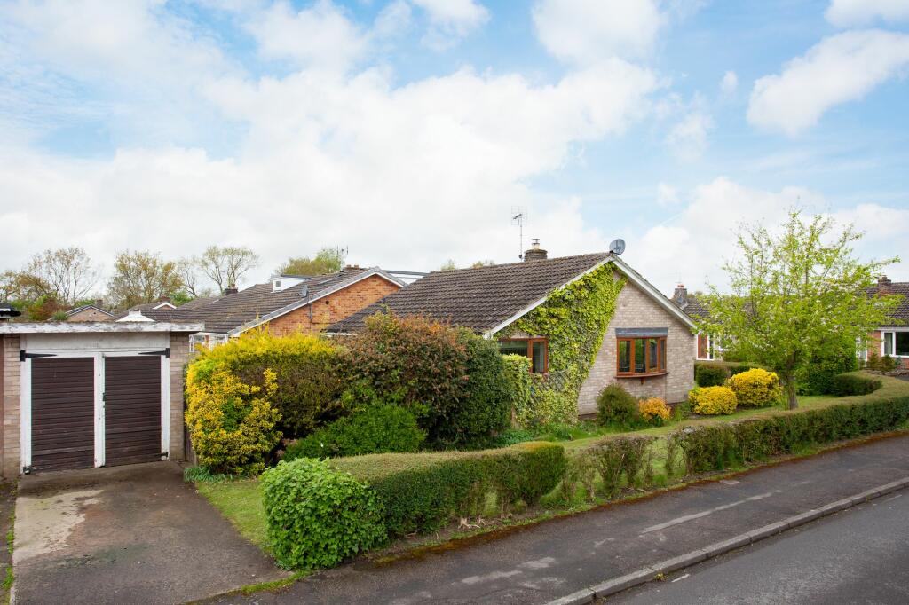 2 bedroom detached bungalow for sale in Wolsey Drive, YO23