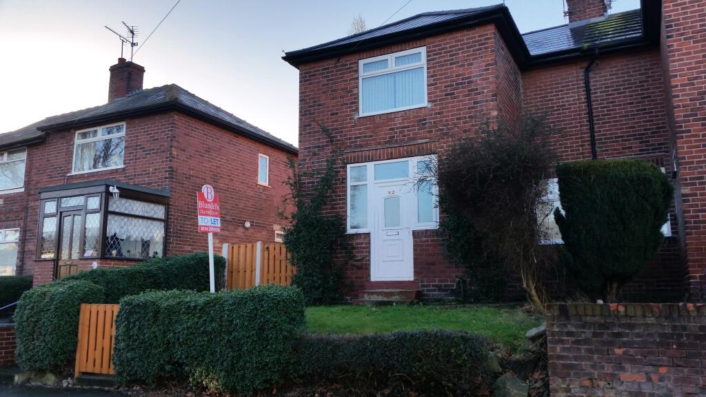 3 bedroom house for rent in Maple Grove, Handsworth, Sheffield, S9