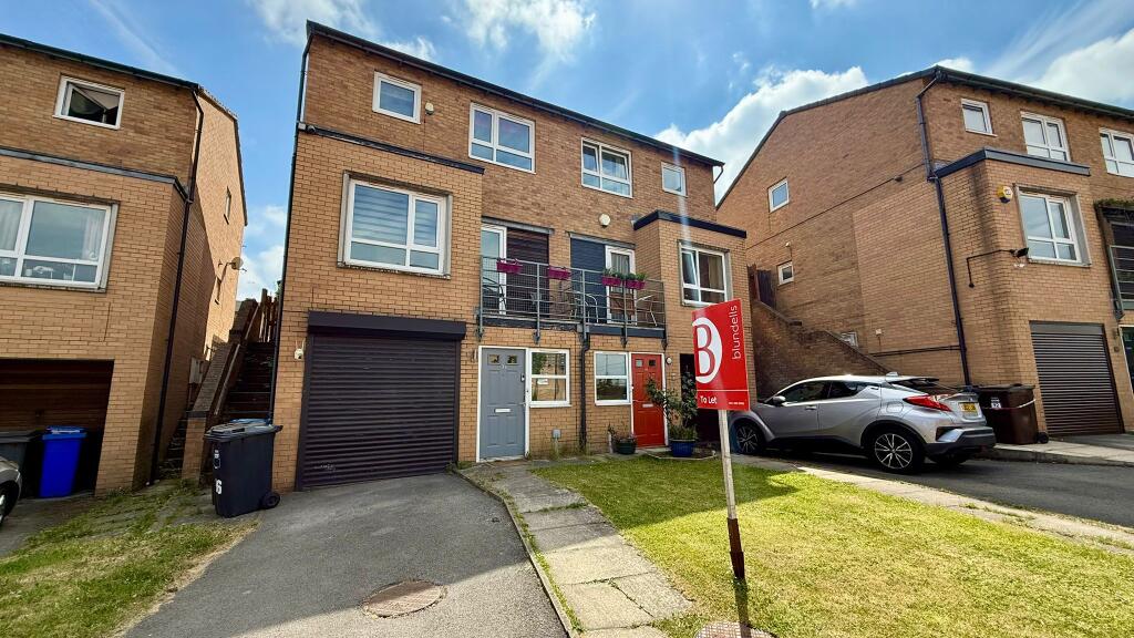 Main image of property: Park Grange Rise, Norfolk Park, Sheffield, S2