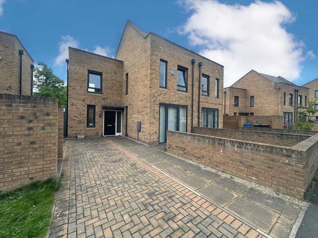 Main image of property: Castle Croft Drive, City Centre, Sheffield, S2