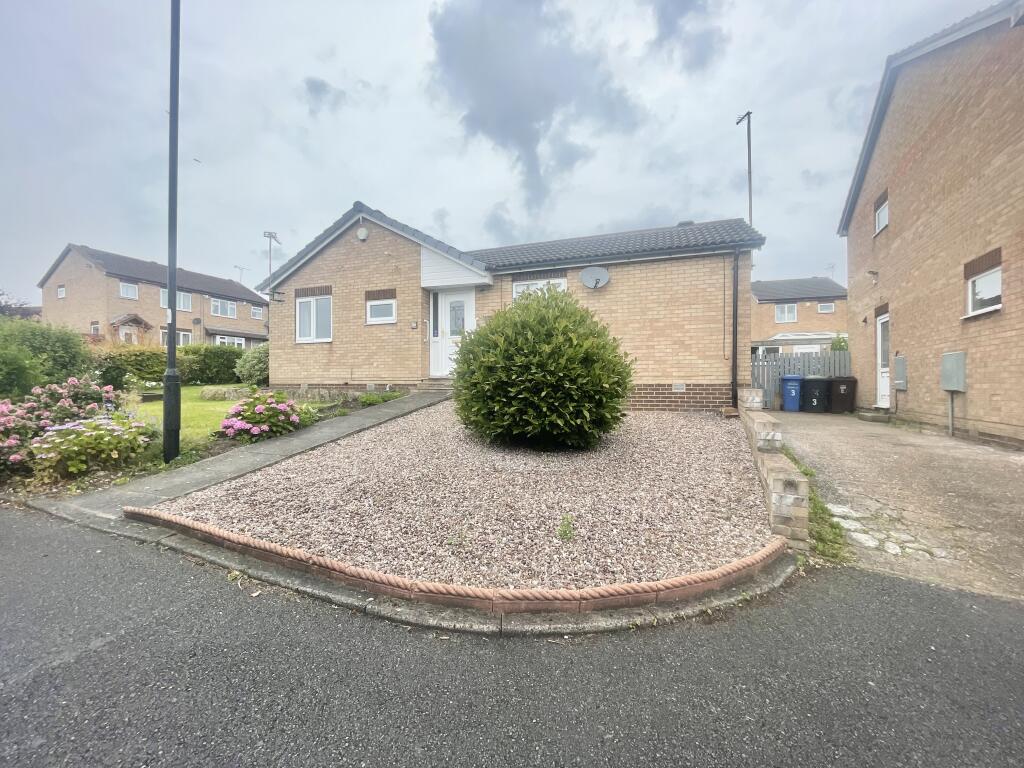 Main image of property: Birkbeck Court, Sheffield, S35 4FN