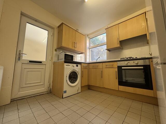 Main image of property: Crookes, Sheffield, S10 1TF