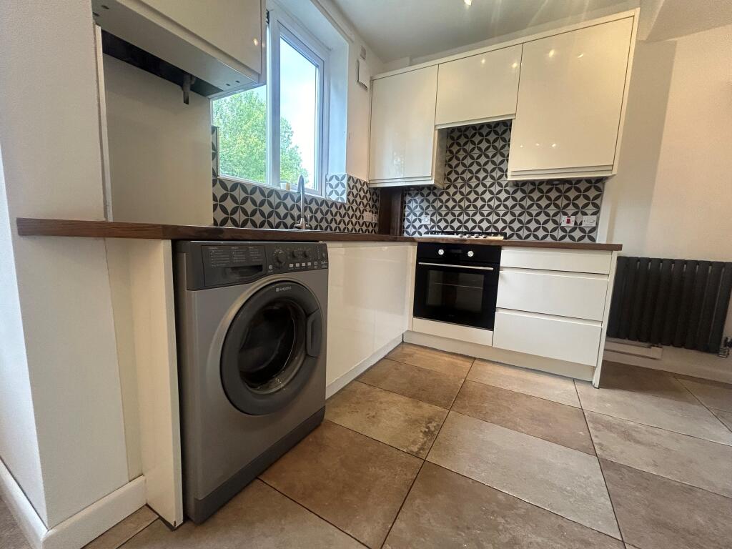 Main image of property: Lindsay Avenue, S5 7SA