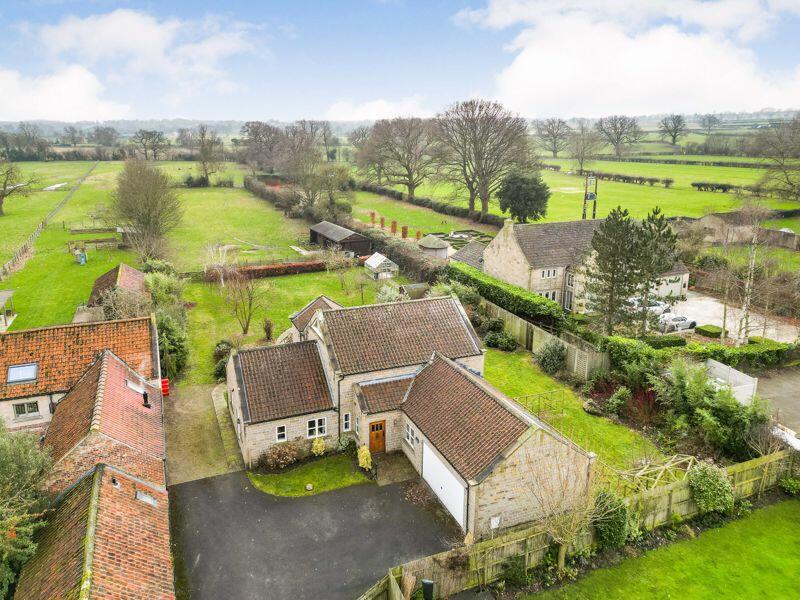 3 bedroom detached house for sale in The Shealing, Brearton, Harrogate