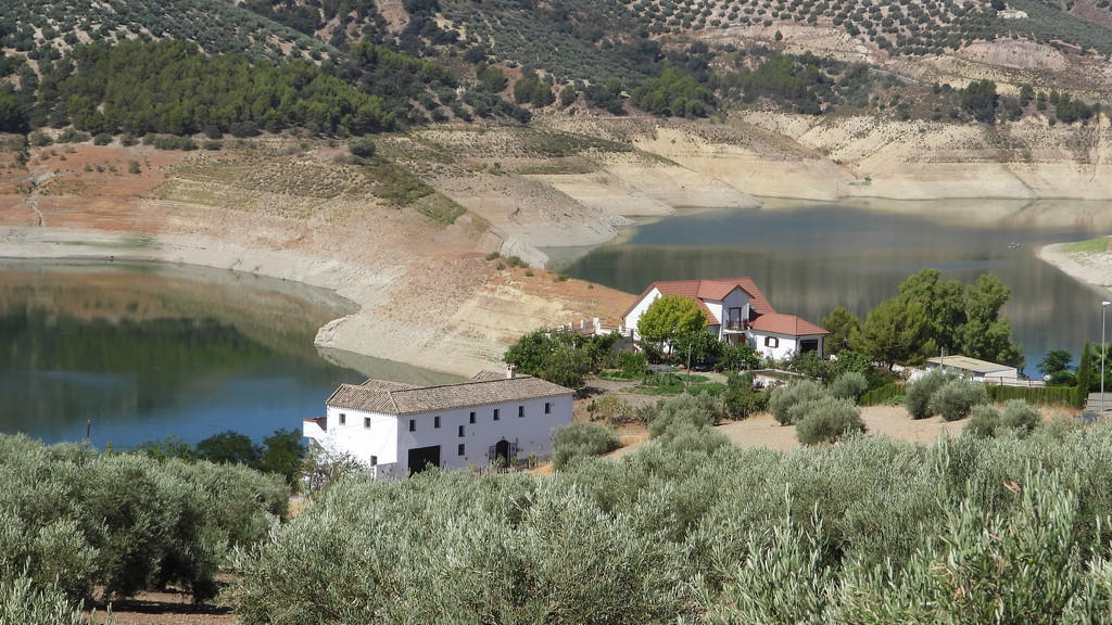4 bedroom detached villa for sale in Iznájar, Córdoba, Andalusia, Spain
